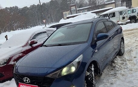 Hyundai Solaris II рестайлинг, 2021 год, 1 700 000 рублей, 1 фотография