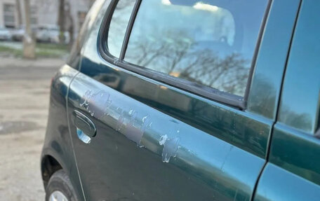 Toyota Yaris I рестайлинг, 2004 год, 340 000 рублей, 7 фотография