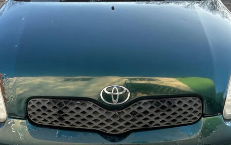 Toyota Yaris I рестайлинг, 2004 год, 340 000 рублей, 6 фотография