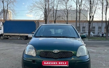 Toyota Yaris I рестайлинг, 2004 год, 340 000 рублей, 3 фотография