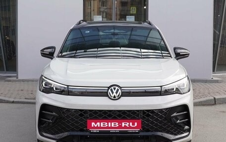 Volkswagen Tiguan, 2026 год, 5 250 000 рублей, 2 фотография