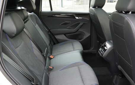 Volkswagen Tiguan, 2026 год, 5 250 000 рублей, 24 фотография