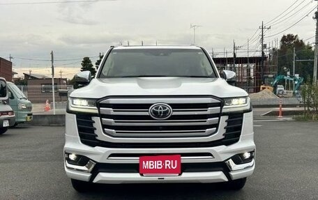 Toyota Land Cruiser, 2023 год, 10 111 000 рублей, 2 фотография