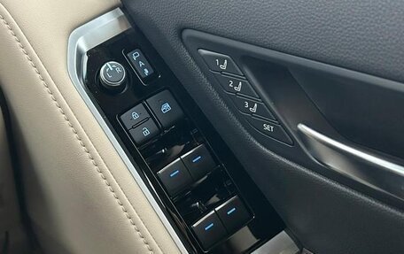 Toyota Land Cruiser, 2023 год, 10 111 000 рублей, 11 фотография