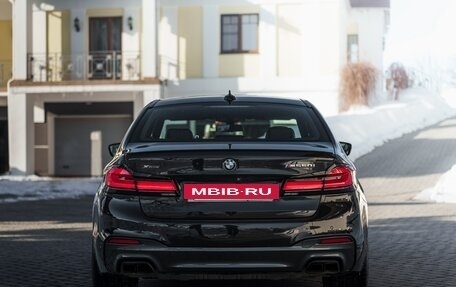 BMW 5 серия, 2017 год, 4 090 000 рублей, 3 фотография