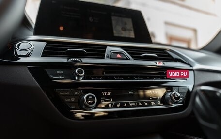 BMW 5 серия, 2017 год, 4 090 000 рублей, 32 фотография