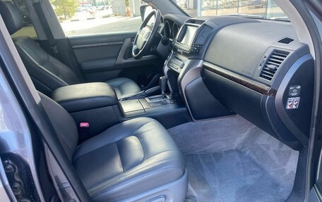 Toyota Land Cruiser 200, 2010 год, 3 490 000 рублей, 10 фотография