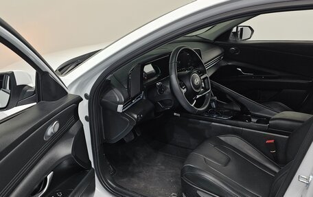 Hyundai Avante, 2023 год, 1 920 000 рублей, 10 фотография