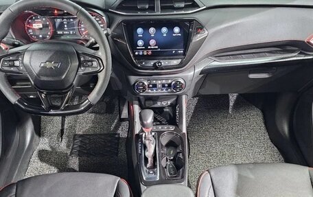 Chevrolet TrailBlazer, 2022 год, 1 700 000 рублей, 4 фотография