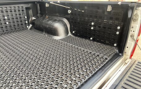 Toyota Hilux VII, 2014 год, 2 590 000 рублей, 12 фотография