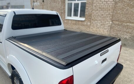 Toyota Hilux VII, 2014 год, 2 590 000 рублей, 8 фотография