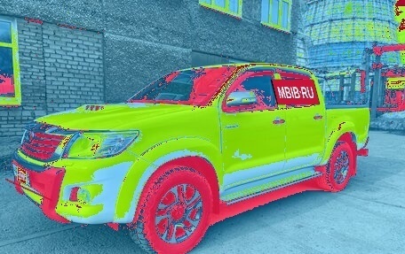 Toyota Hilux VII, 2014 год, 2 590 000 рублей, 3 фотография