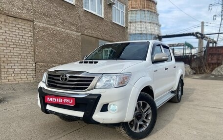 Toyota Hilux VII, 2014 год, 2 590 000 рублей, 2 фотография