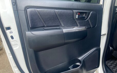 Toyota Hilux VII, 2014 год, 2 590 000 рублей, 19 фотография