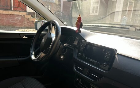 Volkswagen Polo VI (EU Market), 2021 год, 1 565 000 рублей, 20 фотография