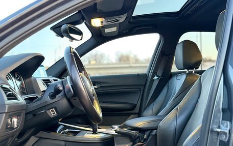 BMW 1 серия, 2019 год, 3 050 000 рублей, 24 фотография