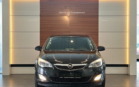 Opel Astra J, 2012 год, 800 000 рублей, 2 фотография