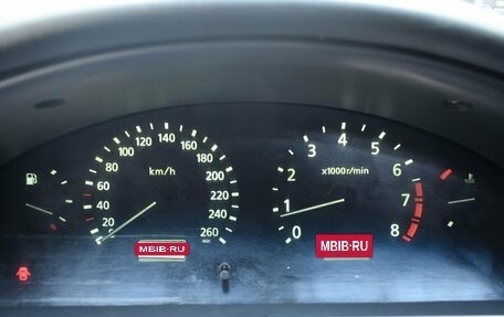 Nissan Maxima VIII, 2004 год, 650 000 рублей, 11 фотография