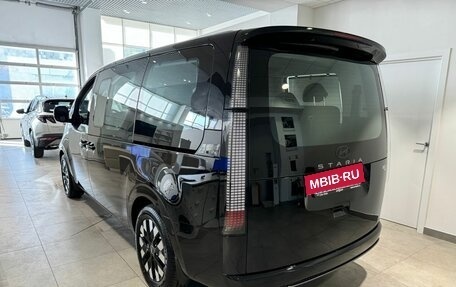 Hyundai Staria, 2024 год, 8 780 000 рублей, 2 фотография