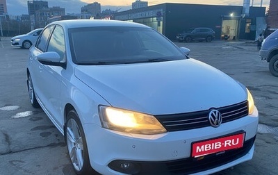 Volkswagen Jetta VI, 2013 год, 900 000 рублей, 1 фотография