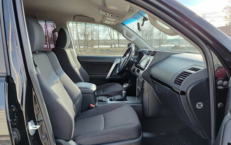 Toyota Land Cruiser Prado 150 рестайлинг 2, 2021 год, 5 750 000 рублей, 13 фотография