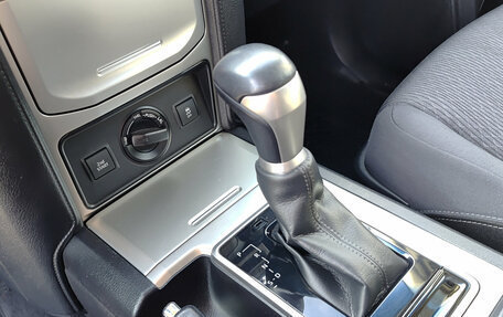 Toyota Land Cruiser Prado 150 рестайлинг 2, 2021 год, 5 750 000 рублей, 25 фотография