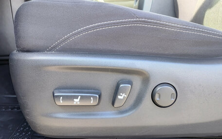 Toyota Land Cruiser Prado 150 рестайлинг 2, 2021 год, 5 750 000 рублей, 23 фотография