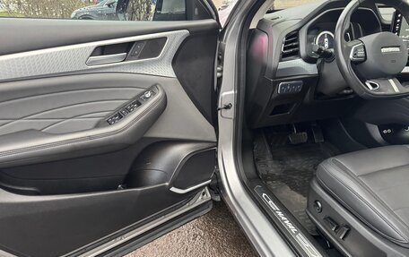 Haval F7x I, 2022 год, 1 880 000 рублей, 10 фотография