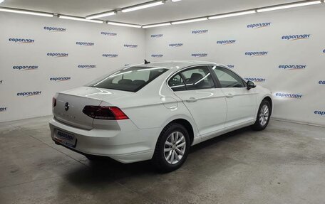 Volkswagen Passat B8 рестайлинг, 2020 год, 2 900 000 рублей, 3 фотография