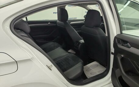 Volkswagen Passat B8 рестайлинг, 2020 год, 2 900 000 рублей, 9 фотография