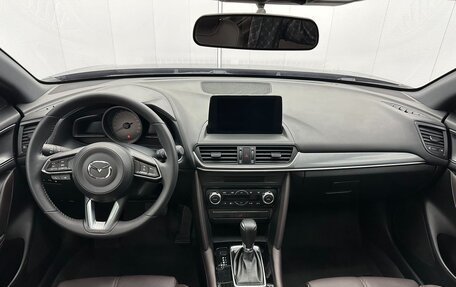 Mazda CX-4, 2023 год, 2 170 000 рублей, 12 фотография