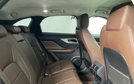 Jaguar F-Pace, 2016 год, 3 200 000 рублей, 10 фотография