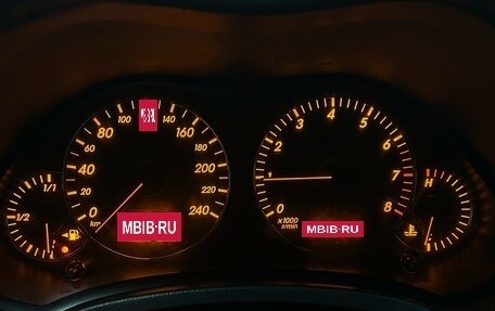 Toyota Avensis III рестайлинг, 2005 год, 700 000 рублей, 10 фотография