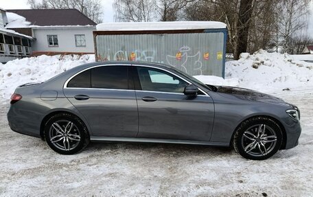 Mercedes-Benz E-Класс, 2021 год, 5 000 000 рублей, 3 фотография