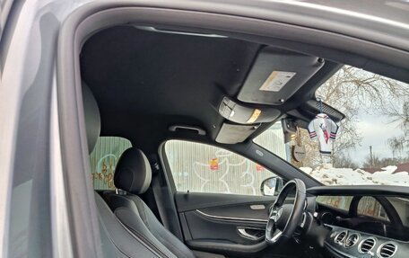 Mercedes-Benz E-Класс, 2021 год, 5 000 000 рублей, 15 фотография