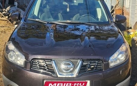 Nissan Qashqai, 2011 год, 870 000 рублей, 2 фотография