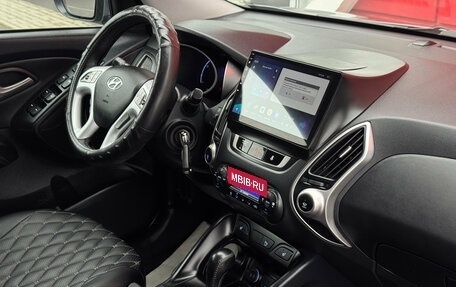 Hyundai ix35 I рестайлинг, 2013 год, 1 330 000 рублей, 18 фотография