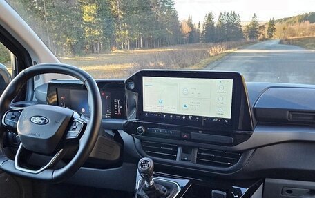 Ford Tourneo Custom, 2024 год, 3 970 000 рублей, 12 фотография