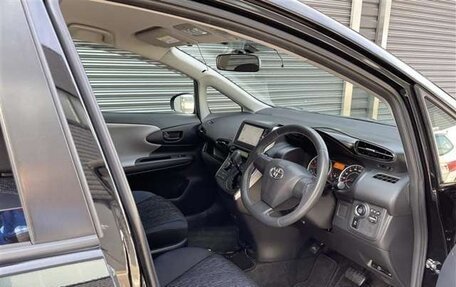 Toyota Wish II, 2015 год, 1 153 000 рублей, 12 фотография