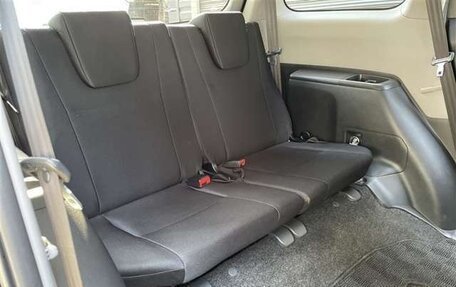 Toyota Wish II, 2015 год, 1 153 000 рублей, 24 фотография