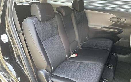 Toyota Wish II, 2015 год, 1 153 000 рублей, 22 фотография