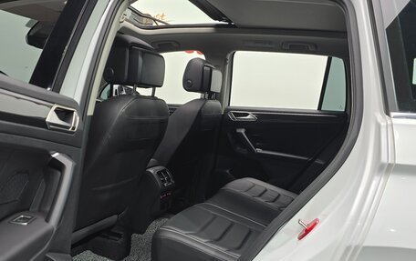 Volkswagen Tiguan II, 2023 год, 3 320 000 рублей, 11 фотография