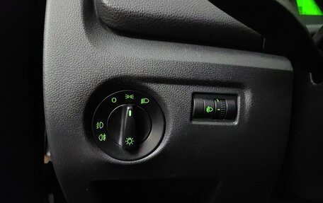 Skoda Fabia II, 2010 год, 799 000 рублей, 22 фотография