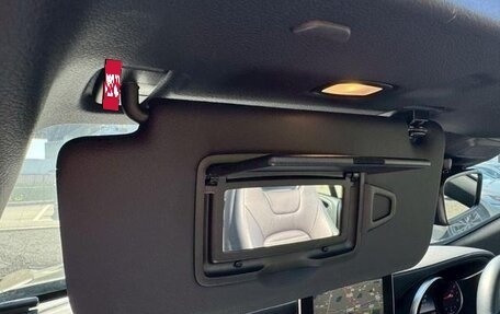 Mercedes-Benz C-Класс, 2017 год, 1 900 000 рублей, 38 фотография