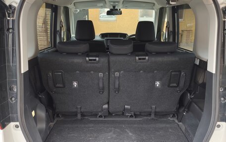 Toyota Roomy I, 2018 год, 1 000 000 рублей, 6 фотография