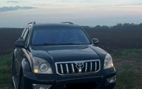 Toyota Land Cruiser Prado 120 рестайлинг, 2008 год, 2 000 000 рублей, 2 фотография