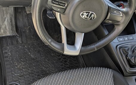 KIA Rio IV, 2018 год, 1 315 000 рублей, 9 фотография