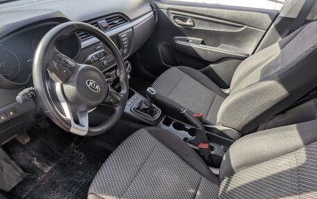 KIA Rio IV, 2018 год, 1 315 000 рублей, 15 фотография