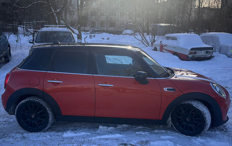 MINI Hatch, 2019 год, 1 910 000 рублей, 6 фотография