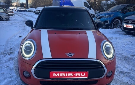 MINI Hatch, 2019 год, 1 910 000 рублей, 7 фотография